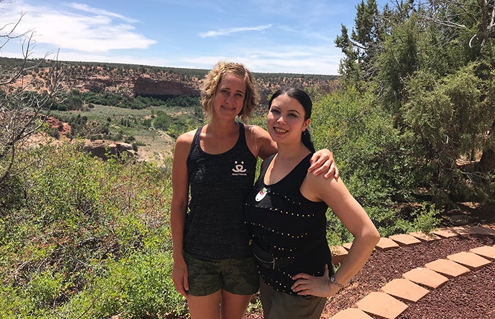 Volunteer Chelsea Eng with her friend Jennifer Wesely