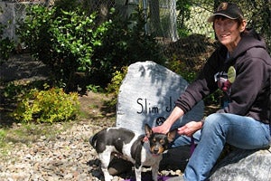 Brandy Carson volunteering at home