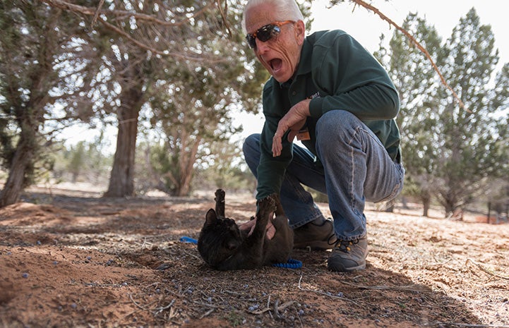 Ed and Ori take a break during a walk